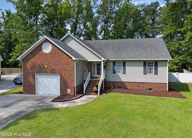 Property at 229 Trappers Trl, New Bern, NC 28560, 3 beds, 2 baths
