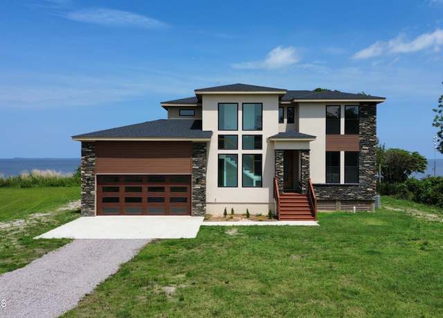 Property at 371 Narrow Shore Rd, Aydlett, NC 27916, 4 beds, 3.5 baths