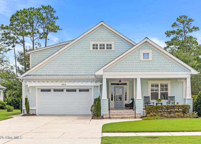 Property at 1014 Softwind Way, Southport, NC 28461, 3 beds, 2.5 baths