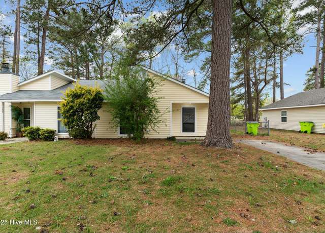 Property at 124 Twin Wood Dr, Havelock, NC 28532, 2 beds, 1 bath