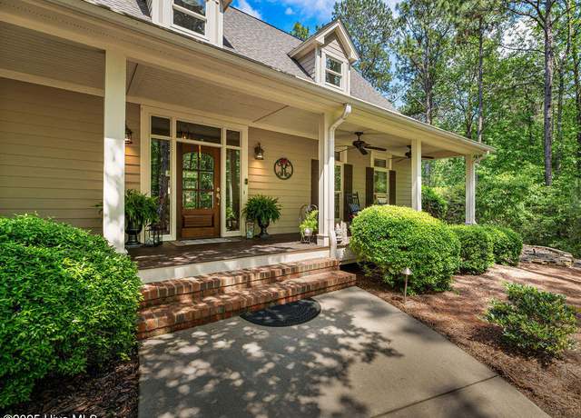 Property at 42 Chestertown Dr, Pinehurst, NC 28374, 4 beds, 4.5 baths