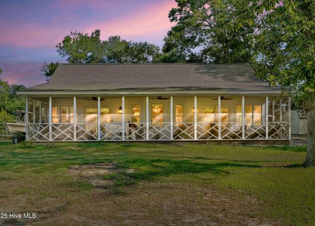 Property at 105 Deer Run, Hubert, NC 28539, 2 beds, 2 baths
