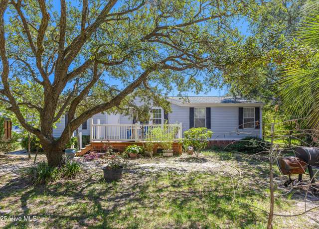 Property at 2673 White St SW, Supply, NC 28462, 3 beds, 2 baths