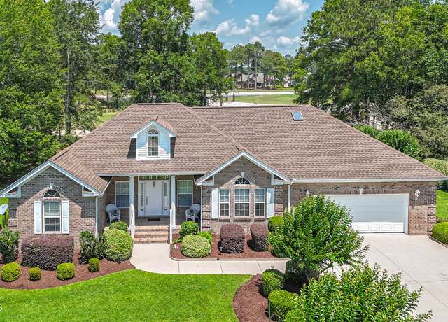 Property at 522 Glenburnie St NW, Calabash, NC 28467, 3 beds, 2.5 baths