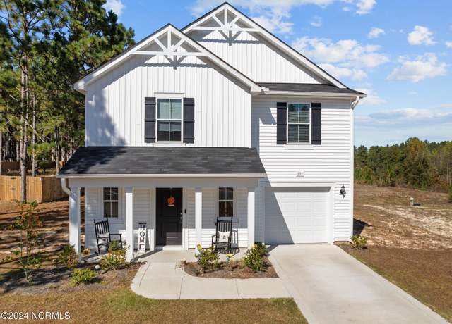 Property at 259 Desert Orchid Cir, Raeford, NC 28376, 4 beds, 2.5 baths