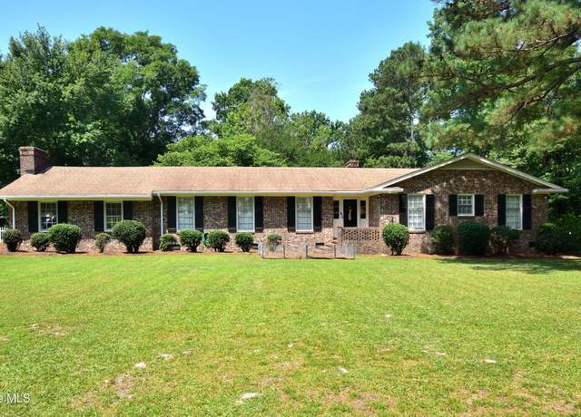 Property at 25978 Hwy 48, Whitakers, NC 27891, 3 beds, 2.5 baths