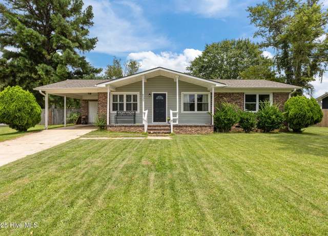 Property at 6532 Bonnie Bell Ln, Fayetteville, NC 28314, 3 beds, 2 baths