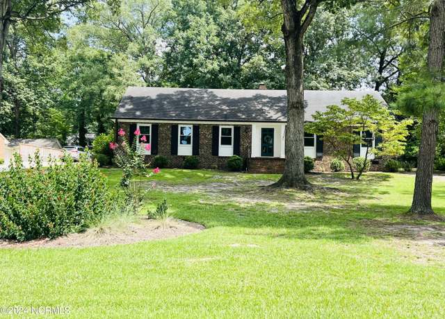 Property at 1108 Robin Hill Rd NW, Wilson, NC 27896, 3 beds, 2 baths