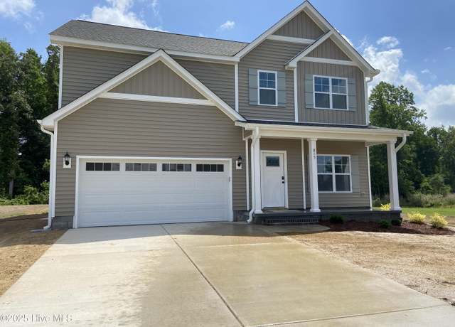 Property at 815 Lawson Ct, Greenville, NC 27858, 4 beds, 2.5 baths