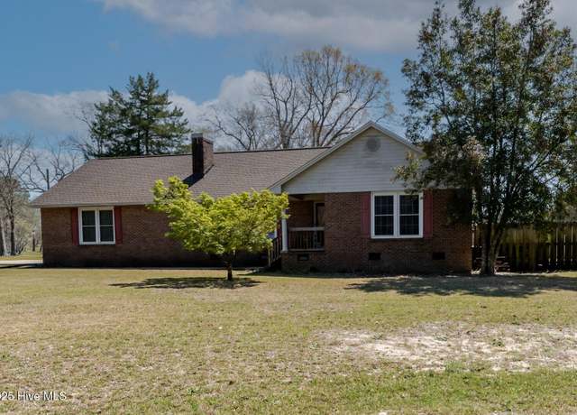 Property at 171 Summer Hill Dr, Elizabethtown, NC 28337, 3 beds, 2 baths