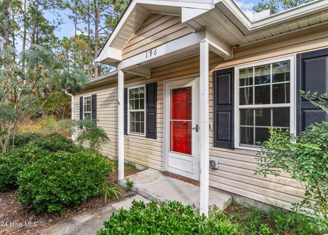 Property at 196 Oakdale Dr, Southport, NC 28461, 3 beds, 2 baths