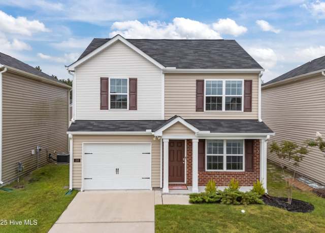 Property at 109 Walton Dr, New Bern, NC 28562, 3 beds, 2.5 baths