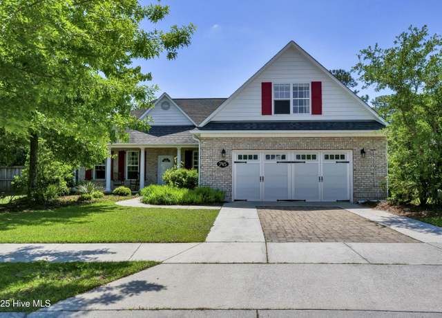 Property at 745 Royal Bonnet Dr, Wilmington, NC 28405, 5 beds, 3 baths