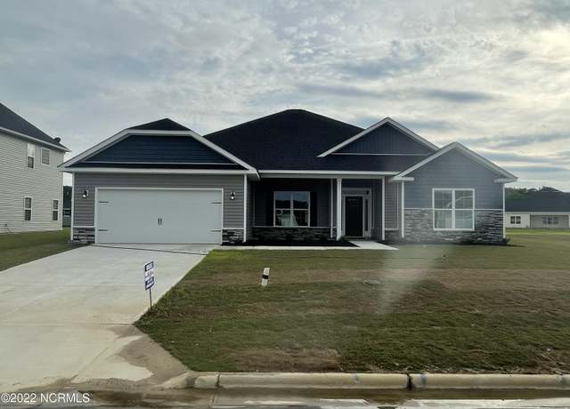 Property at 413 Lemonade Ln, Grimesland, NC 27837, 4 beds, 3 baths