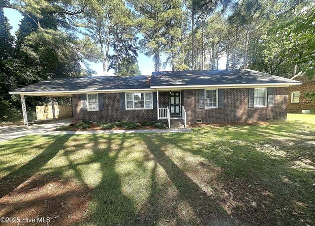 Property at 1422 Forest Hills Rd NW, Wilson, NC 27896, 3 beds, 2 baths