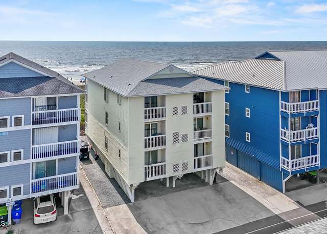 Property at 612 N Carolina Beach Ave Unit 3a, Carolina Beach, NC 28428, 2 beds, 2 baths