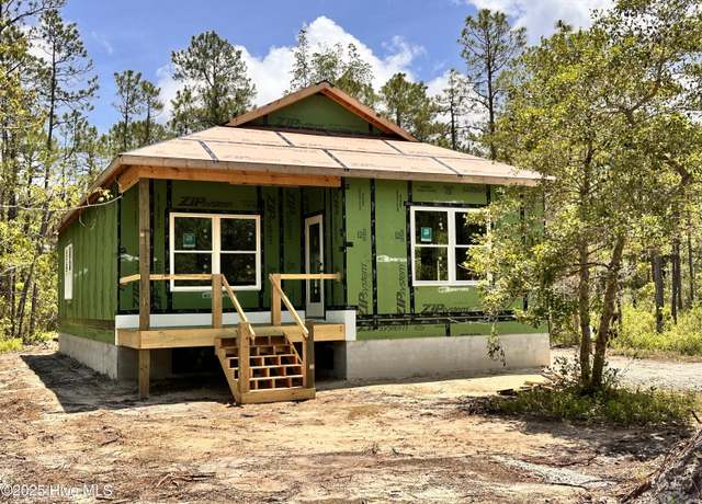 Property at 356 Drayton Rd, Southport, NC 28461, 3 beds, 2 baths