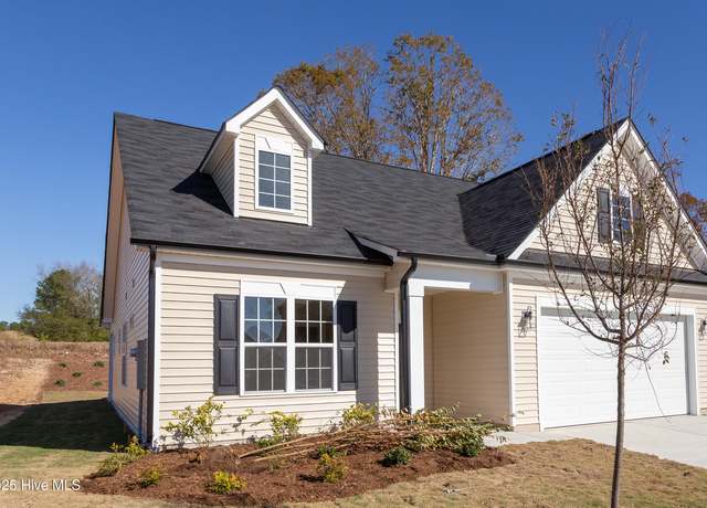 Property at 44 Formby, Rocky Mount, NC 27804, 3 beds, 2.5 baths