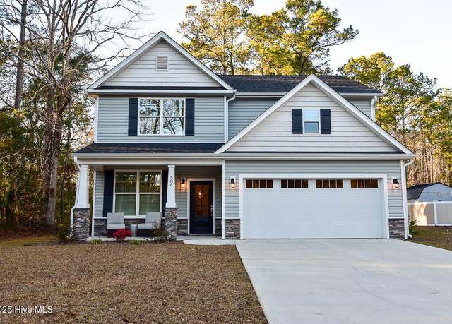 Property at 209 Balustrade Way, Hampstead, NC 28443, 4 beds, 2.5 baths