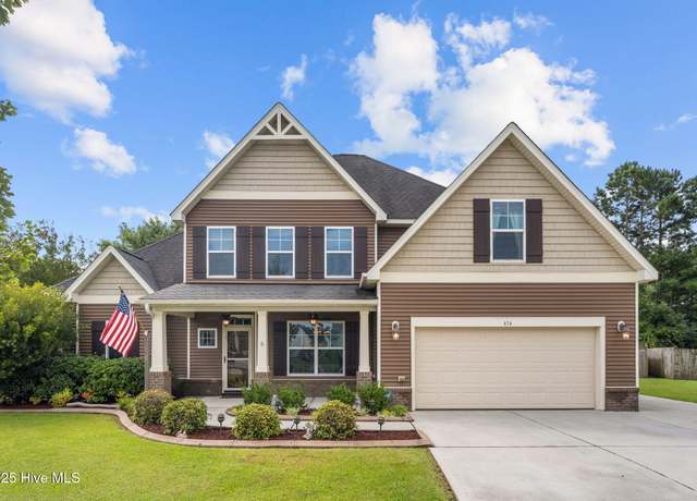 Property at 434 Cyrus Thompson Dr, Jacksonville, NC 28546, 4 beds, 2.5 baths