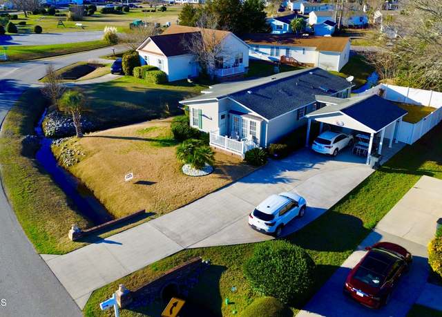 Property at 1092 Clubview Ln SW, Calabash, NC 28467, 2 beds, 2 baths