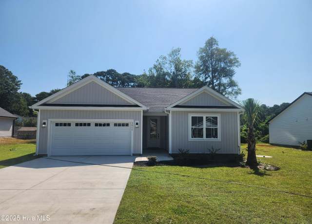 Property at 1011 High Point Ave SW, Calabash, NC 28467, 3 beds, 2 baths