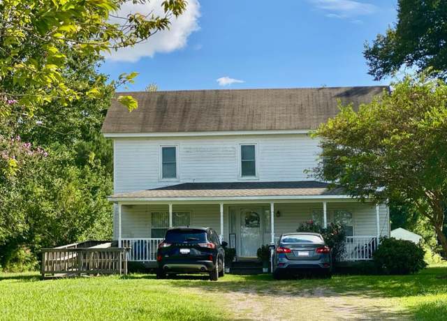 Property at 1008 New Hope Rd, Hertford, NC 27944, 3 beds, 1 bath