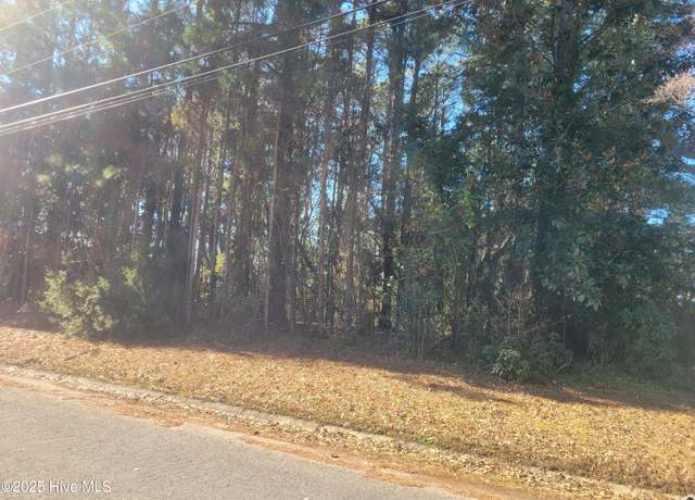 Property at 2808 Brookhaven Dr, Kinston, NC 28504