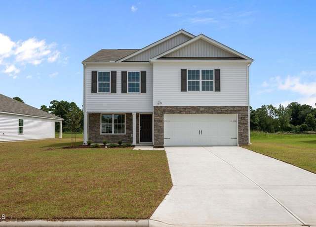 Property at 4016 Atlantic Ave, New Bern, NC 28560, 3 beds, 2.5 baths