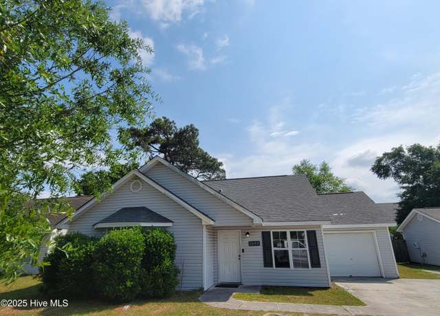Property at 2602 Drewman Ct, Wilmington, NC 28405, 3 beds, 2 baths