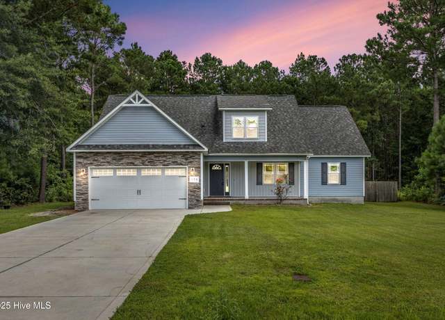 Property at 158 Old Wilmington Rd, Jacksonville, NC 28540, 3 beds, 2 baths