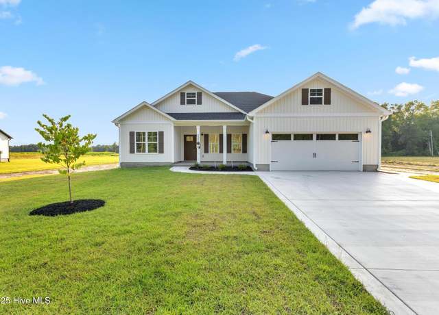 Property at 2250 Nc 41/111 Hwy, Beulaville, NC 28518, 3 beds, 2 baths
