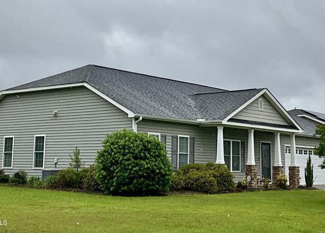 Property at 1052 Ellery Dr, Greenville, NC 27834, 3 beds, 2 baths