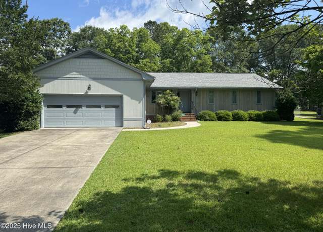Property at 300 Rockledge Rd, New Bern, NC 28562, 3 beds, 2 baths