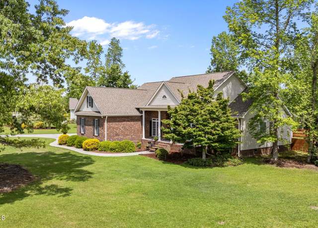 Property at 121 Evans Mill Rd, New Bern, NC 28562, 4 beds, 3 baths