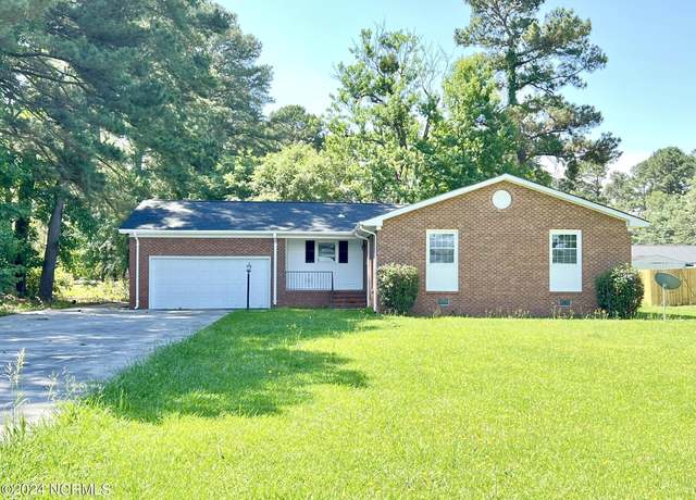 Property at 710 W Wards Bridge Rd, Warsaw, NC 28398, 3 beds, 3 baths