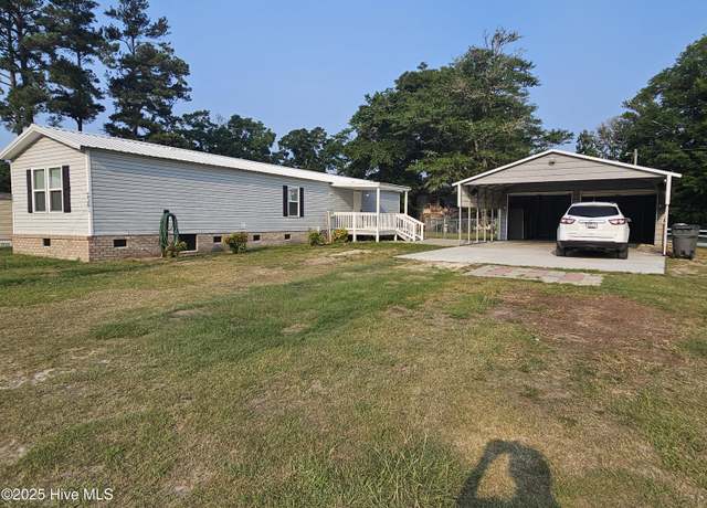 Property at 2361 Lake Paula Dr SW, Supply, NC 28462, 2 beds, 2 baths
