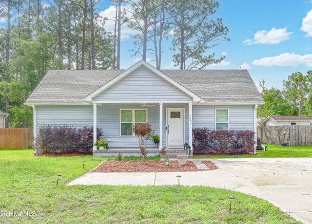 Property at 1127 E Boiling Spring Rd, Southport, NC 28461, 2 beds, 2 baths