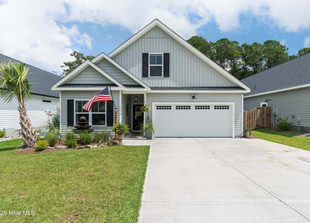 Property at 1218 N Caswell Ave, Southport, NC 28461, 3 beds, 2 baths