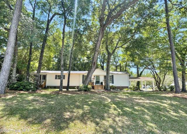 Property at 700 Soundside Dr, Wilmington, NC 28412, 3 beds, 2 baths