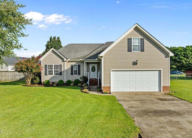 Property at 401 Heron Dr, Goldsboro, NC 27534, 3 beds, 2 baths