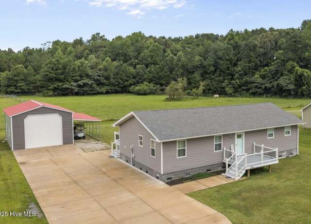 Property at 1008 Lee Landing Rd, New Bern, NC 28560, 2 beds, 1.5 baths