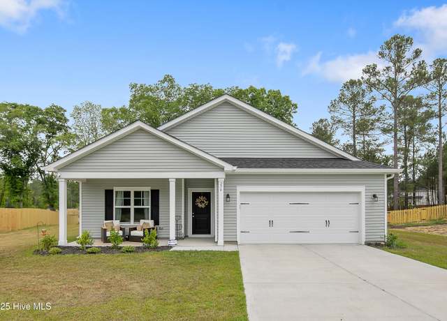 Property at 276 Lonesome Glory Dr, Raeford, NC 28376, 4 beds, 2 baths