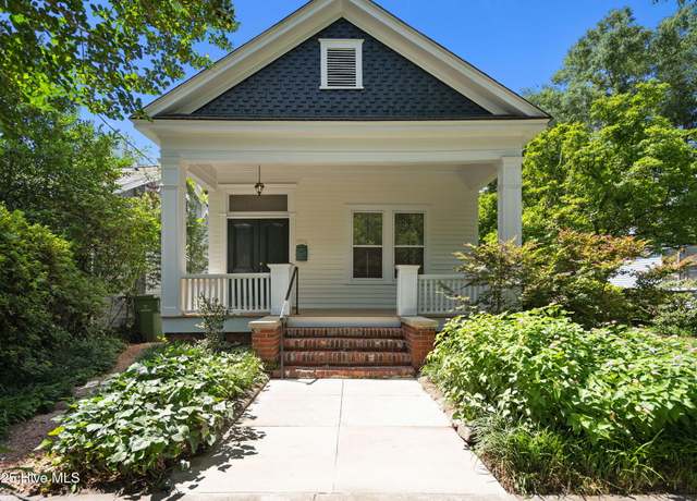 Property at 1904 Wolcott Ave, Wilmington, NC 28403, 3 beds, 2 baths
