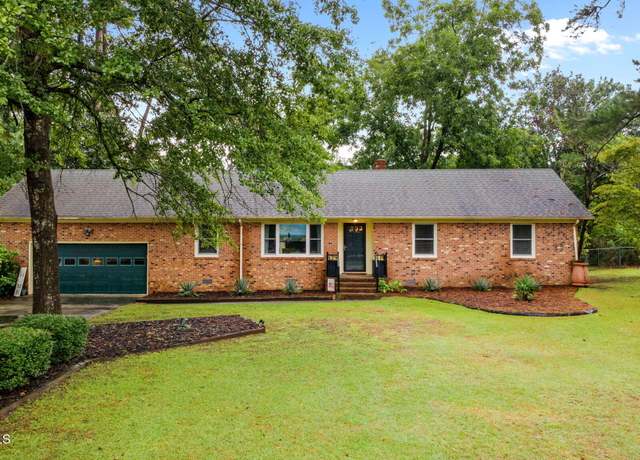 Property at 5108 Springwood Dr, Trent Woods, NC 28562, 3 beds, 2 baths