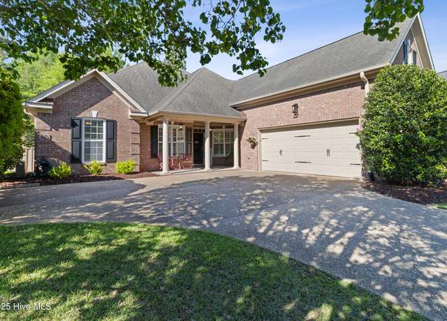 Property at 1115 Foxbow Cv, Leland, NC 28451, 4 beds, 3 baths