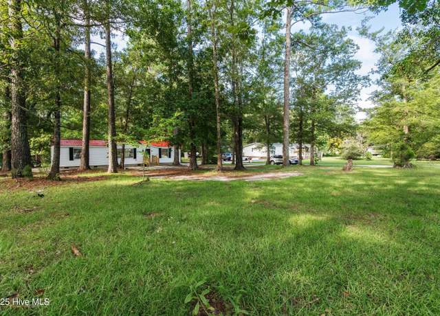 Property at 8785 Northridge Dr, Leland, NC 28451, 3 beds, 1.5 baths