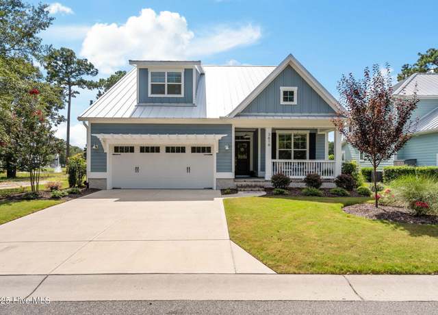 Property at 3616 Rivergate Way NE, Leland, NC 28451, 5 beds, 4.5 baths