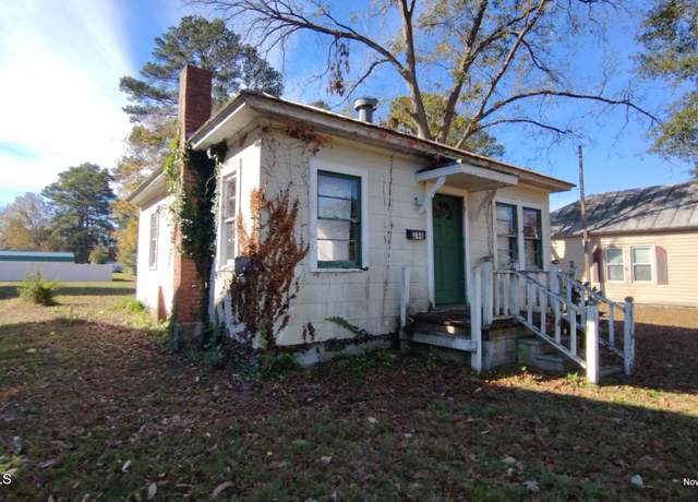 Property at 244 Fourth St, Ayden, NC 28513, 1 bed, 1 bath