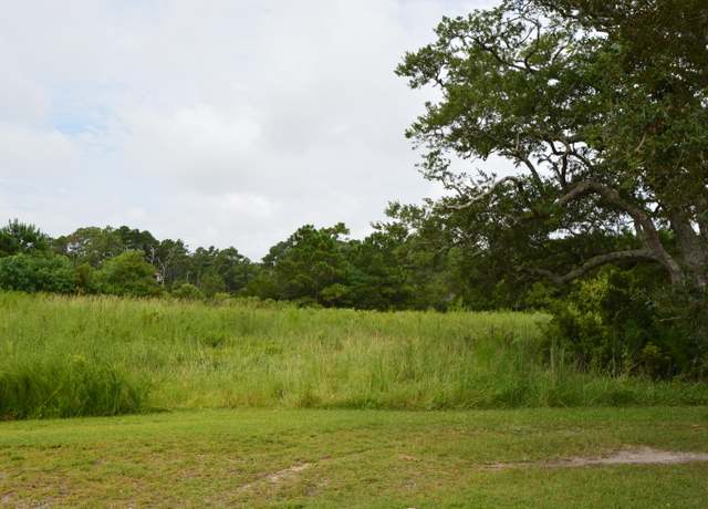 Property at 200 Landing Road #17, Beaufort, NC 28516